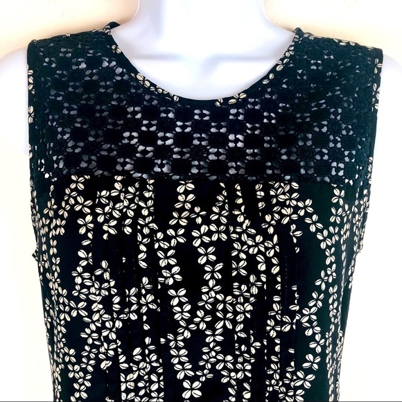 LOFT Crochet Sleeveless Blouse - Picture 3 of 8
